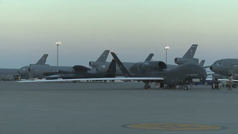 U-2 Dragon Lady Landing