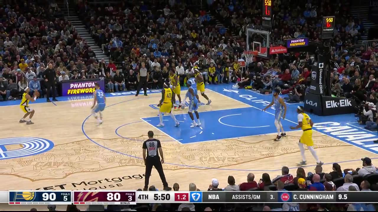 NBA - ANDREW NEMBHARD OFF THE GLASS FROM DEEP!