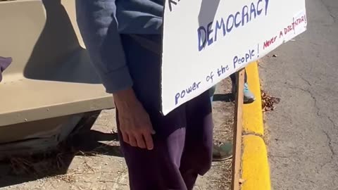 Confronting Leftist Protestors