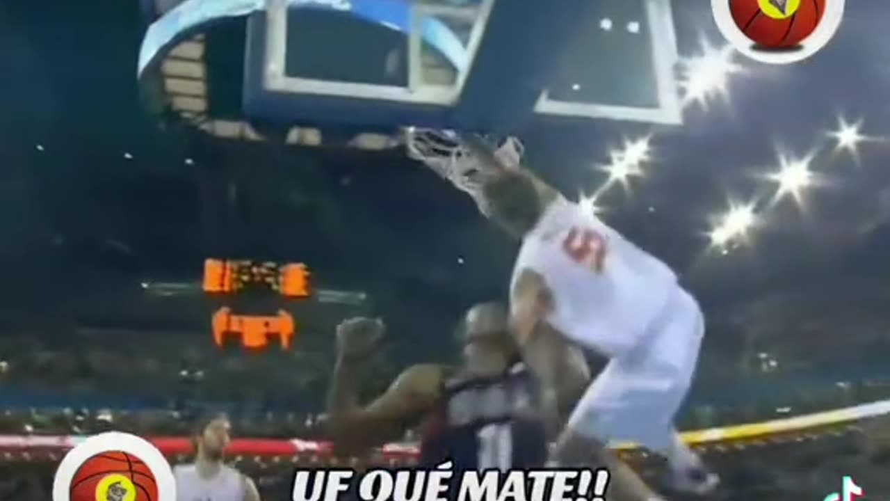 BRUTAL MATE DE RUDY FERNÁNDEZ A DWIGHT HOWARD!!