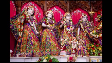 Heavenly Hare Krishna Chanting at ISCKON