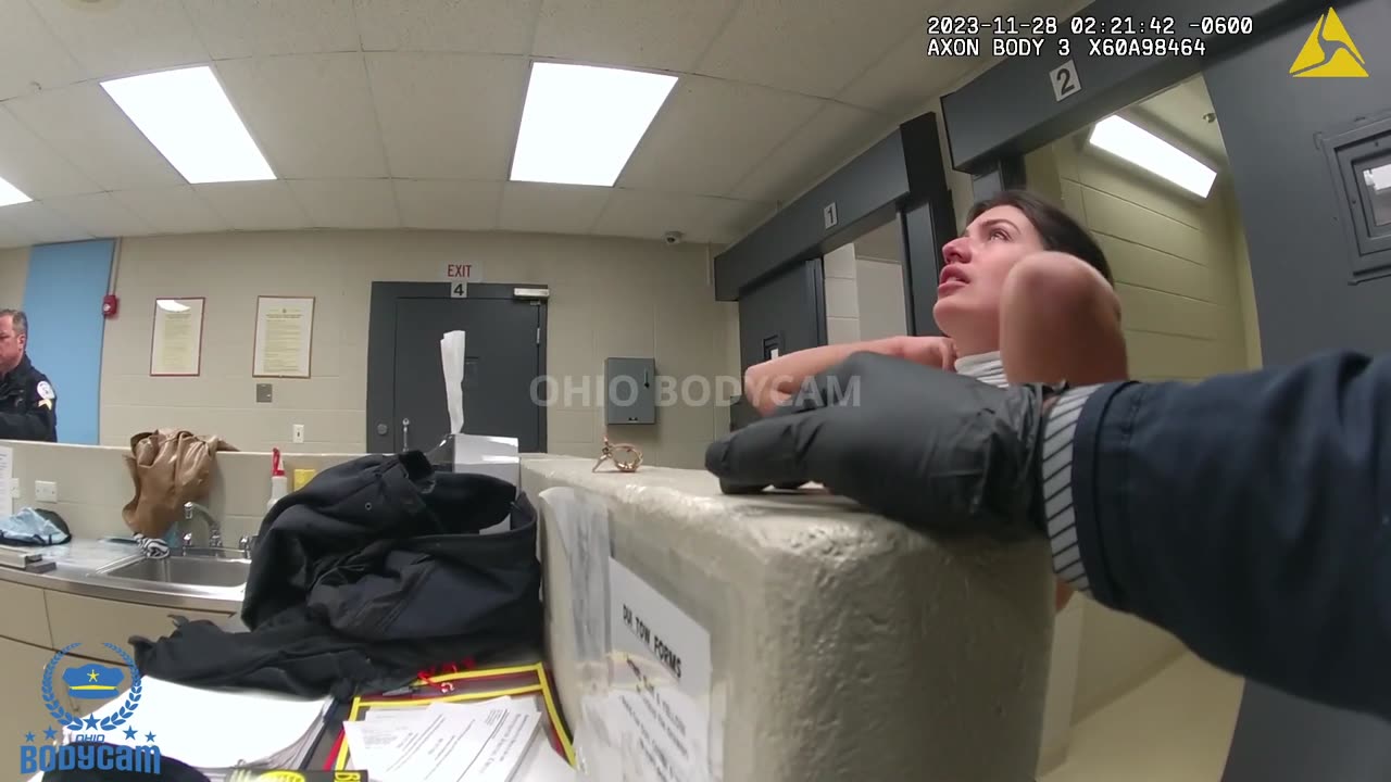 When Suspects Try to Seduce Cops After a DUI