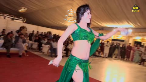 Latest_Mujra_Dance_Performance_2025,_Madam_Jangli_Beli,)