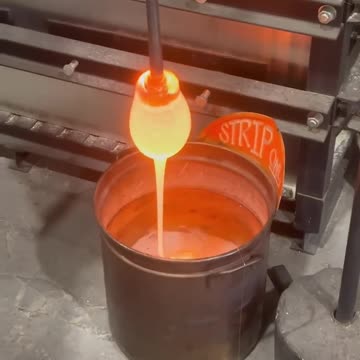 Always love trying out new murrine patterns #shorts #satisfying #asmr #glassblowing #art