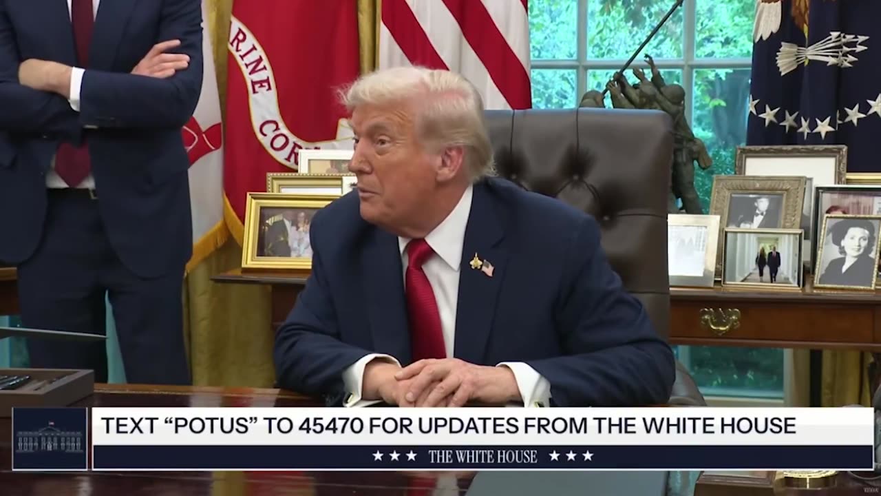 Trump Says He Asked Head Of Somalia If He’d 'Like To Take' Ilhan Omar Back