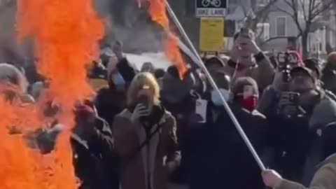 ASESINATO de Renee Good una distraccion o inicido de GUERRA CIVIL por salvACTOR TRUMP?¿