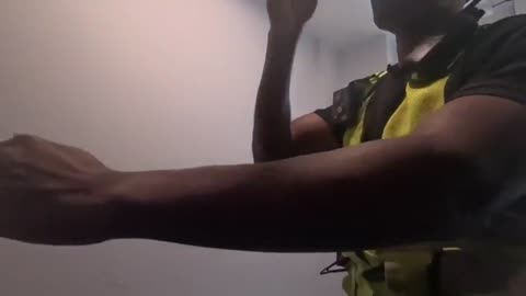 🚨🇬🇧 WATCH - £300,000 FLATS HANDED TO ILLEGAL MIGRANTS IN ESSEX