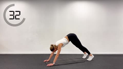 15 MIN BODYWEIGHT FULL BODY WORKOUT – Quick Home Session