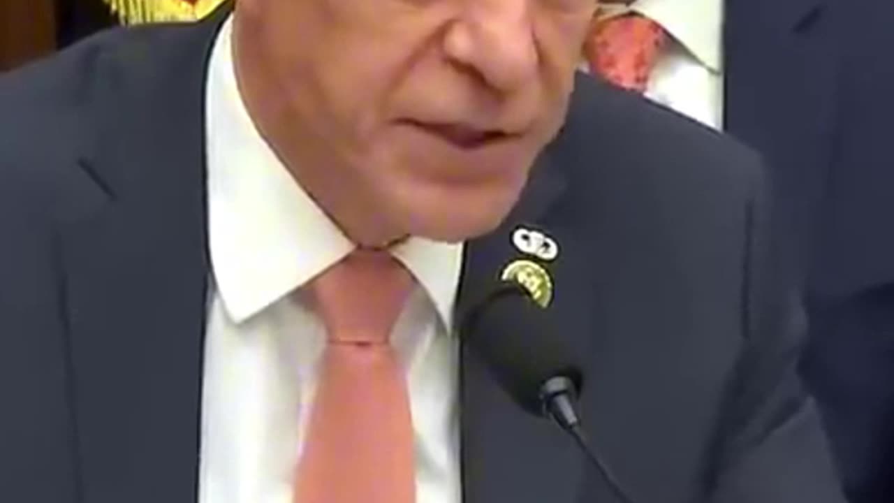 Darrell Issa questions FBI director Patel if he will be transparent on classified material