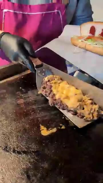 Best Chopped Cheese in Tokyo Japan 🔥 | Daps — The Famous Hood Joint in Kichijoji 🇯🇵