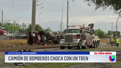 Al menos 15 heridos deja el choque de un tren y un camión de bomberos: esto se sabe
