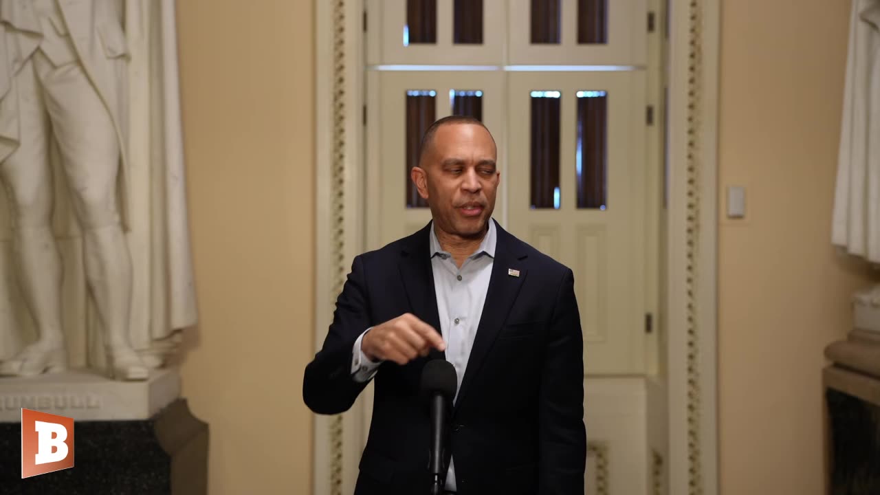 LIVE: Rep. Hakeem Jeffries Holds News Conference on Day 34 of Gov't Shutdown...