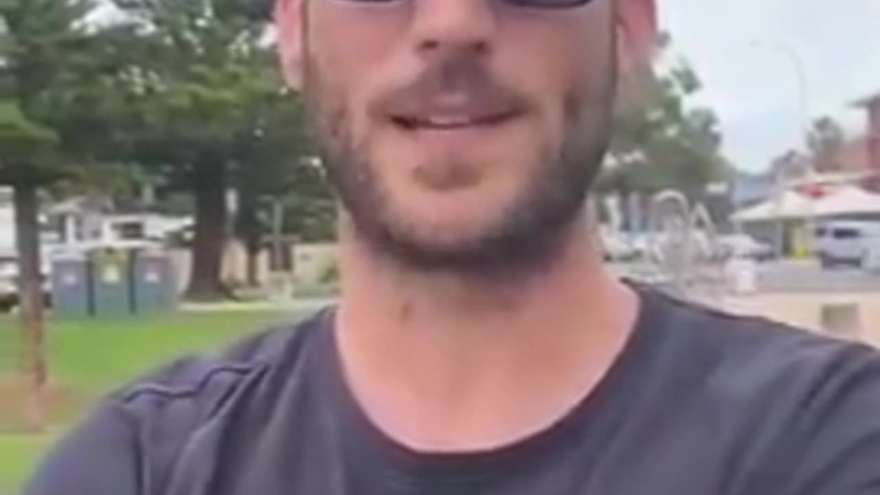 This man started losing his vision 20 minutes after his second Pfizer injection