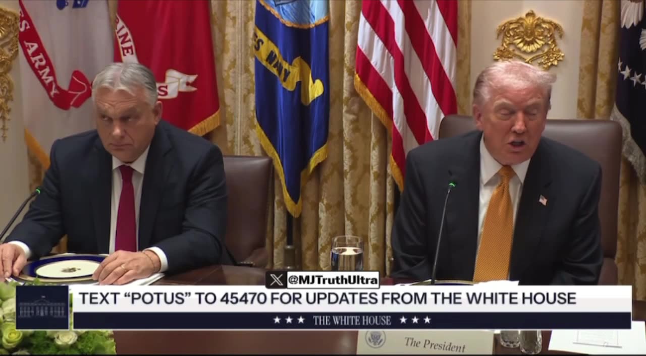 Trump vs NBC Reporter — “You’re FAKE NEWS” lol