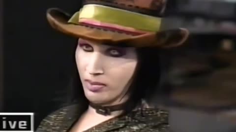 Marilyn Manson explains "the beautiful people"