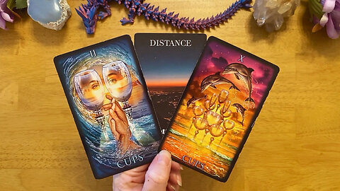 THEY'VE BEEN KEEPING THEIR DISTANCE BUT ARE READY TO COME FORWARD NOW 😍 (LOVE TAROT READING) 1111