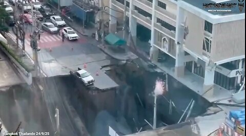 Sinkhole géant à Bangkok
