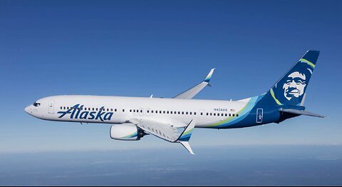 Alaska Air on P1000 Nikon