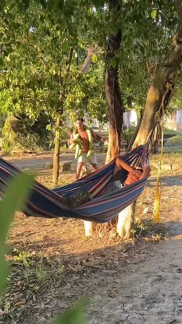 prank with snake 🐍 very positive for you,dear Rumble 🤗♥️