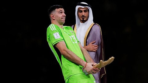 Argentina goalkeeper Emiliano Martinez is a filthy sow🤢🤮 [Flokossama]