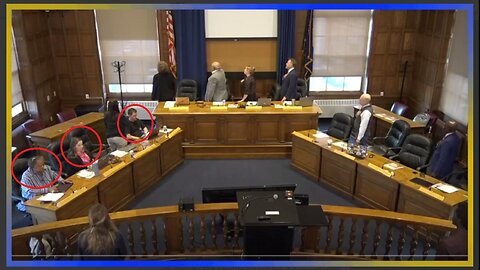 City Council members in Portland, Oregon REFUSE to stand for the Pledge of Allegiance - NO ALLEGIANCE HERE!