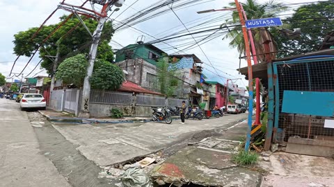 Mustasa Street cor Sitaw Street in Tumana, Mariking City in the Philippines