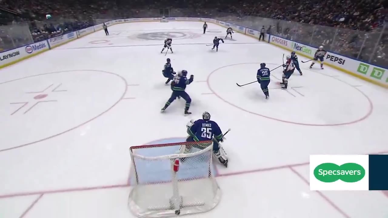 NHL - Thatcher Demko went 25/25 for his first @pepsi shutout of the season! 🙅♂️