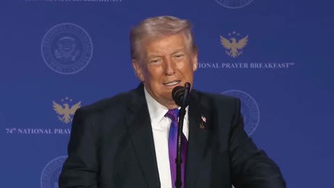 THE GOAT DON'T NEED NO TELEPROMPTER!!!😎🇺🇸😂😂😂