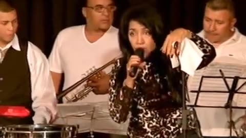 Mariana La Sonera con Elio Pacheco y Su Orq