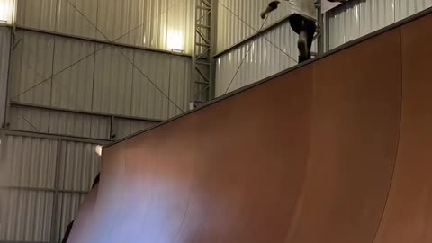 🤯😲 Absolute Madness! You Have to See This Skate Trick | SkateNation