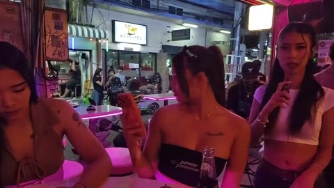 ARROGANT TV DOCUMENTARY E-BEG BELLENDS