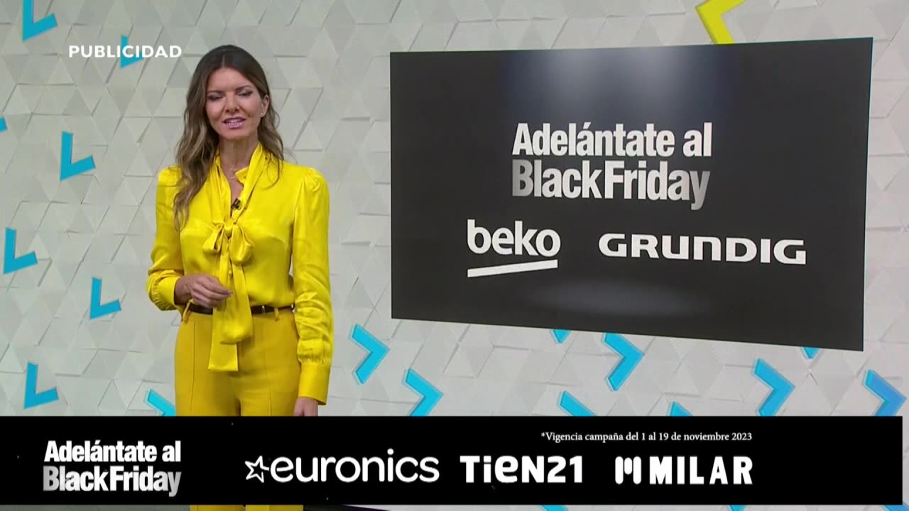 Himar Gonzalez Weather Girl 4