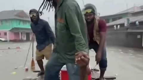 Jamaicans Sailing Through The Floodwaters 😄
