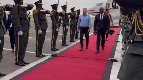 Tusk ośmiesza i poniża Polskę