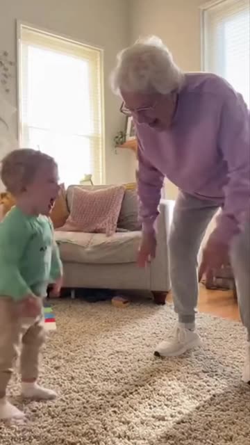 She's 90... Acting 2 Today 😭❤️