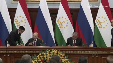 Президент России В.В.Путин и Президент Таджикистана Э.Ш.