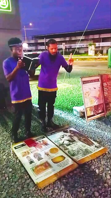 Foe Kmoto Uit A Katibo, Wie Moesoe Hori Ding Wet Foe Gado !!!