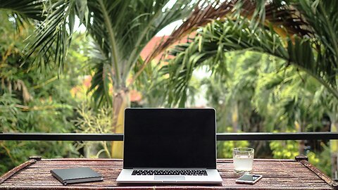 Staggering Stats 94% of Federal Employees Work Remotely.