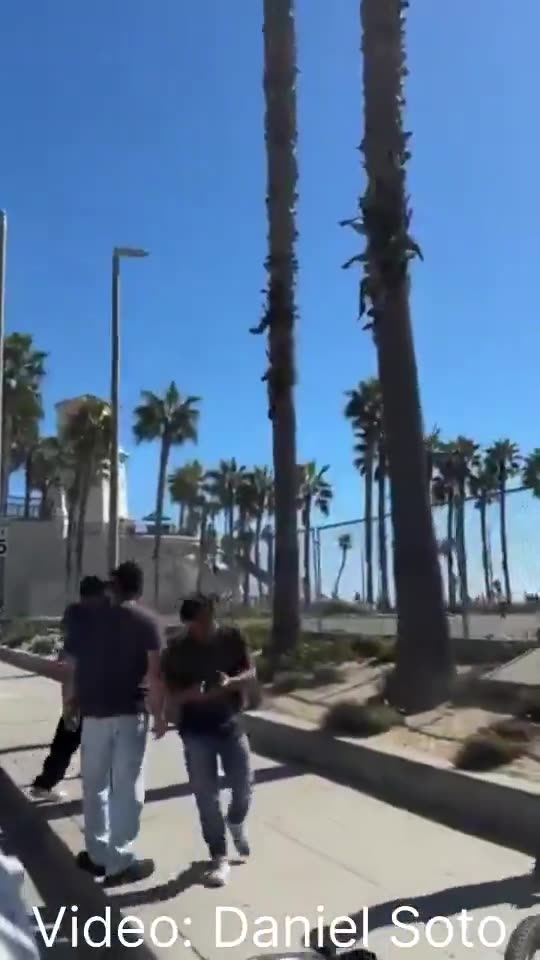 Mass casualty incident declared following helicopter crash in Huntington Beach, California