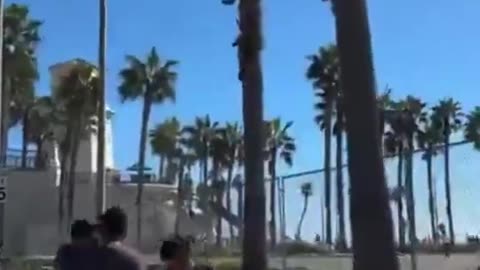 Mass casualty incident declared following helicopter crash in Huntington Beach, California
			