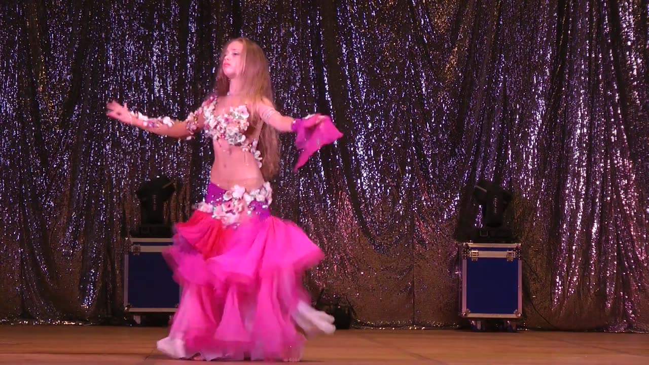 🌟 When beauty speaks for itself…