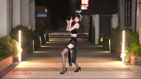 Lady Gaga. Just Dance