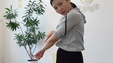 0355.開肩頸通腰背