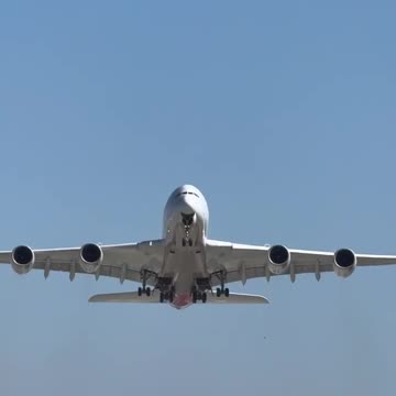 Airbus A380-800 of Asiana Airlines taking off at Los Angeles airport