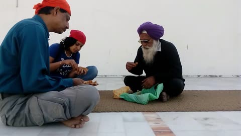 Eating lunch wth Baba in Santokshar Sahib Amrutsar