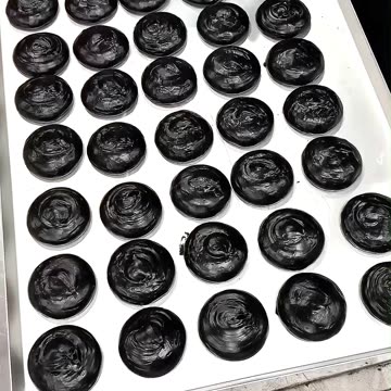 How to make- Rich pitch black cream puffs?