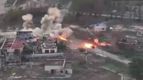 Russian Vehicles Take a Near Direct Hit By Ukrainian Grad Rockets