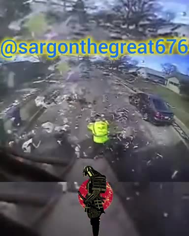 GARBAGE TRUCK GOES BOOOM...ORIONTV...BOOOM.mp4