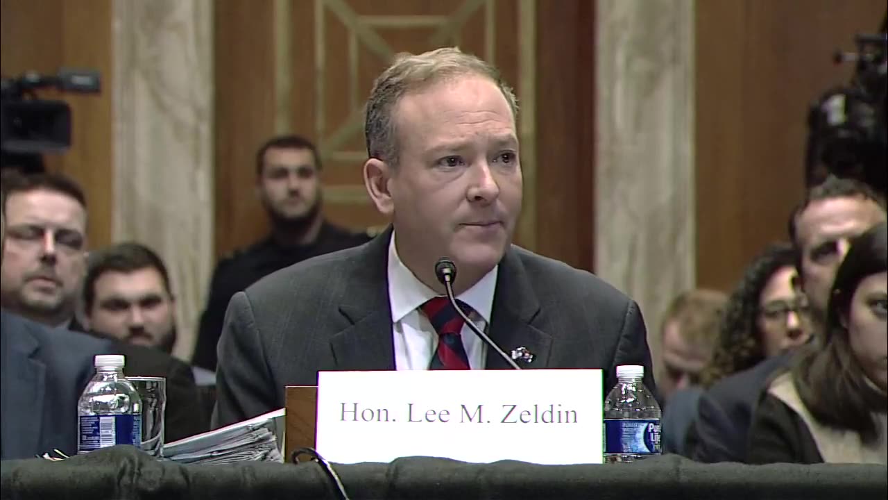 Zeldin Tells Senator He 'Doesn't Believe' In 'Armed Bureaucracy' When Asked About EPA Raid
