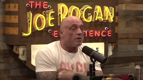 Joe Rogan describes the current political situation in the UK—with its mandatory digital ID